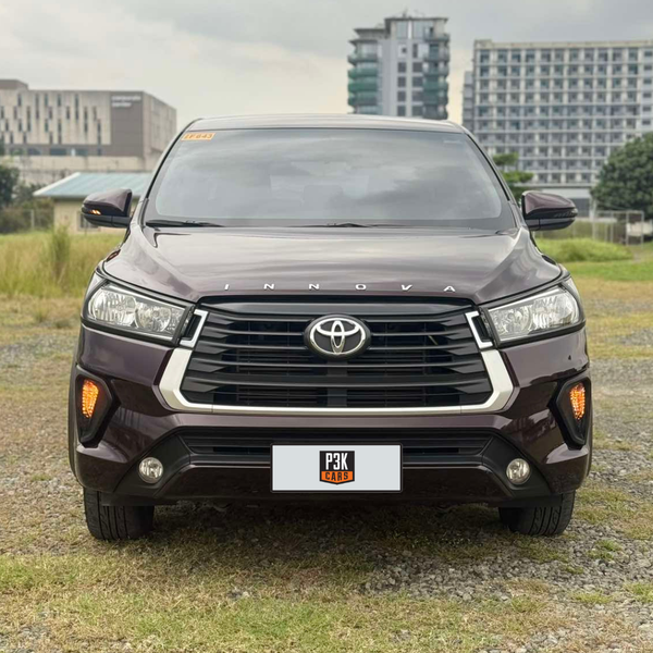 2023 TOYOTA INNOVA E 2.8L
