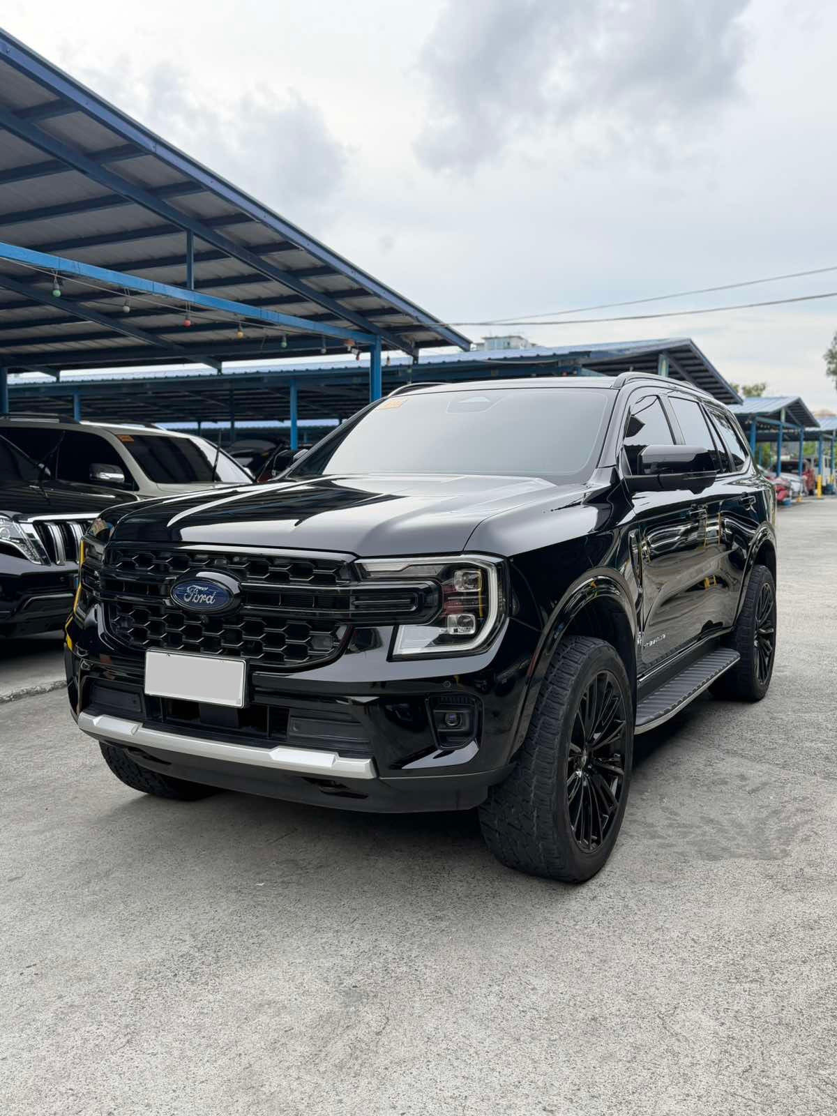 2023 Ford Everest Titanium Bi Turbo 2.0 4x4
