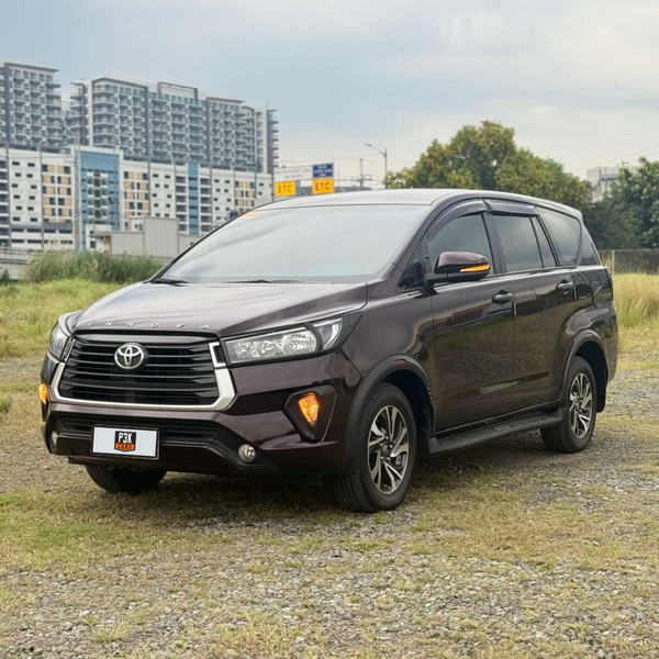 2023 TOYOTA INNOVA E 2.8L