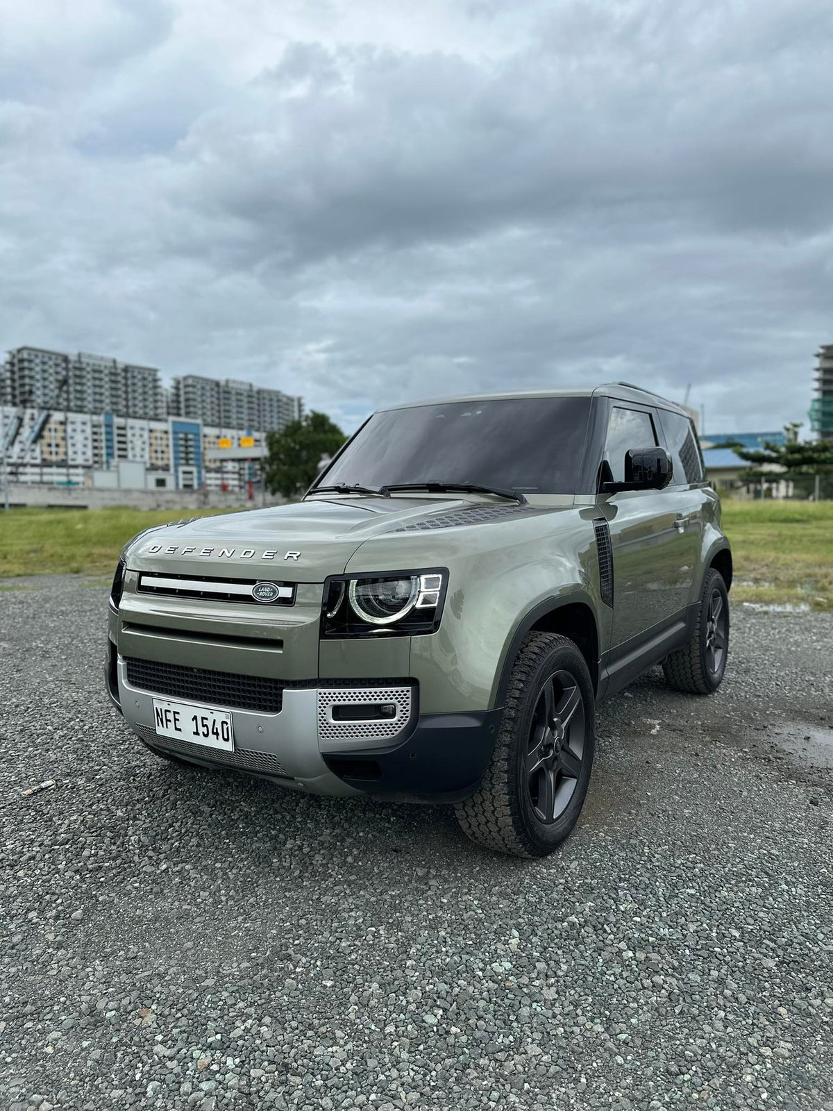 2023 Land Rover Defender D240 SE