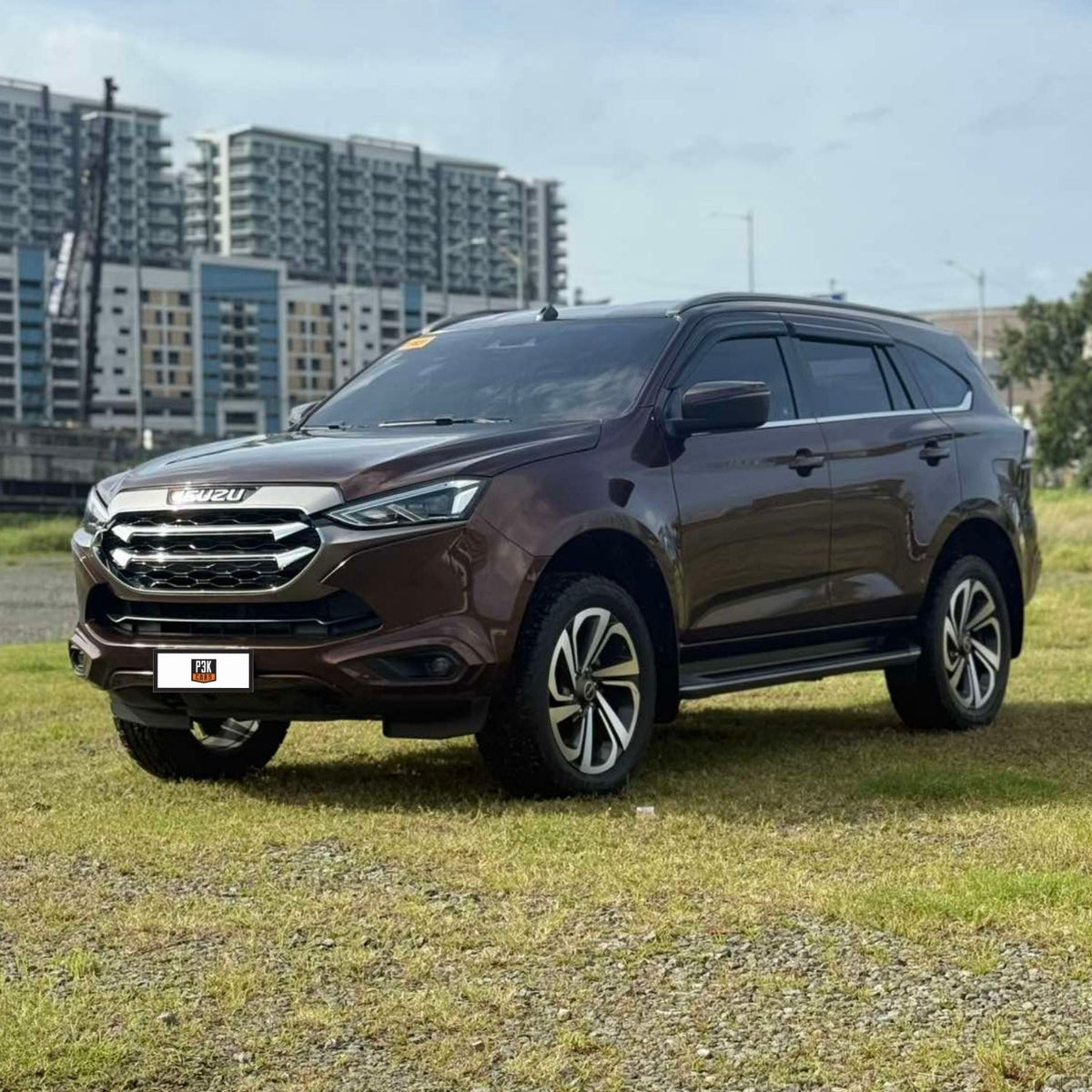 2023 Isuzu MUX LS-E 3.0 4x2