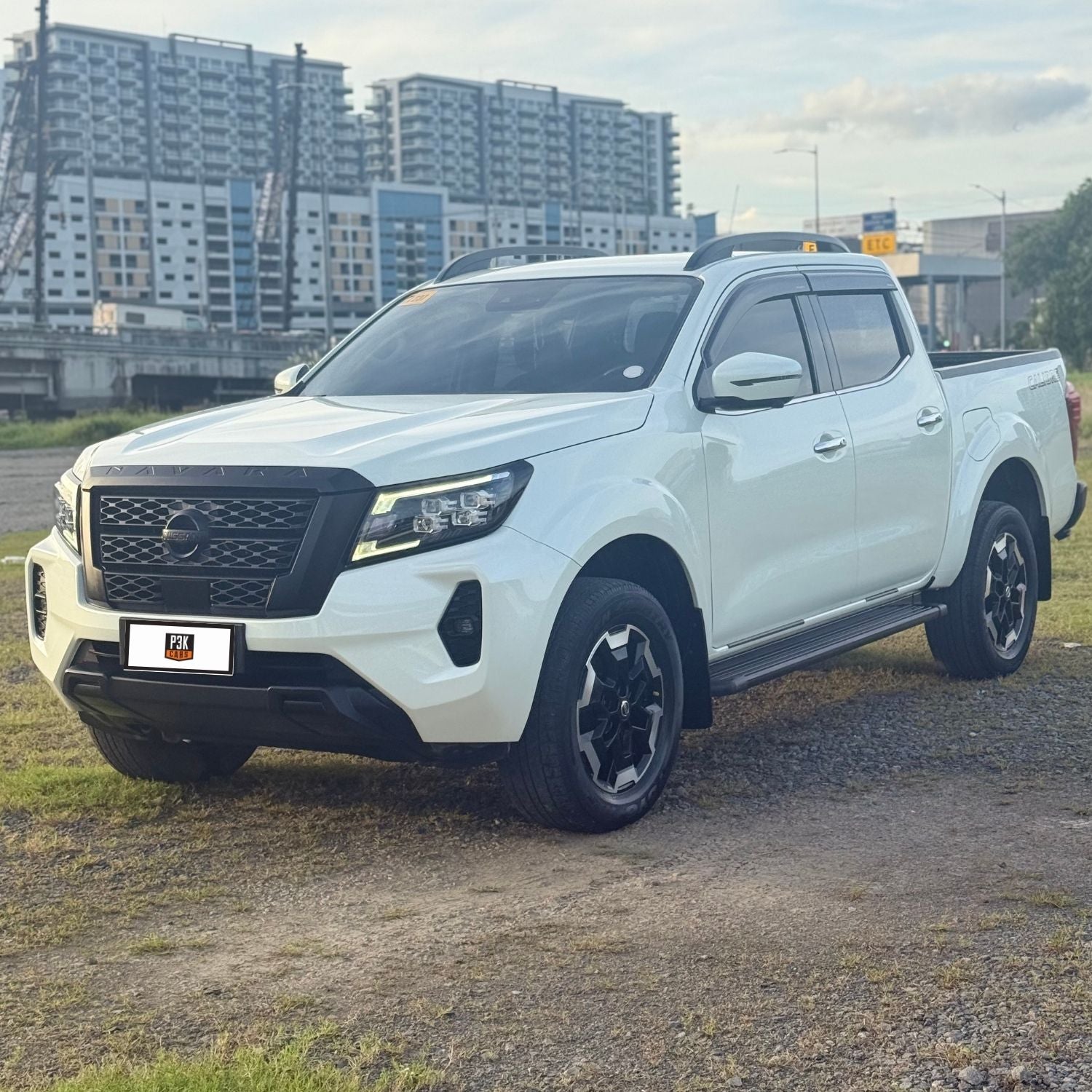 2022 Nissan Navara VL 4x2