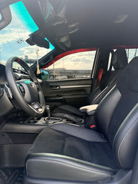 2025 Toyota Hilux GR-S 4x4