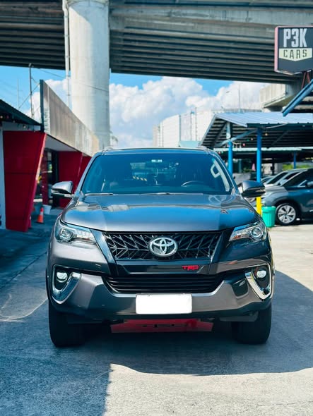 2018 Toyota Fortuner 2.4V 4x2