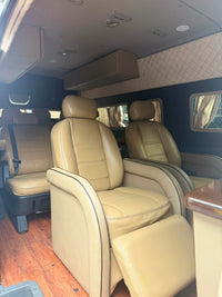 2018 Nissan Urvan NV350 Premium (Artista Van)