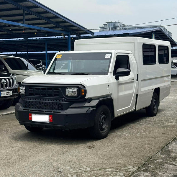 2026 TOYOTA HILUX FX 2.4L D-4D Turbo Diesel Engine MT