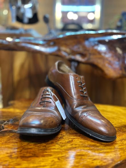 Florsheim Leather Cap-Toe Oxfords (Tan, US 7 EE)