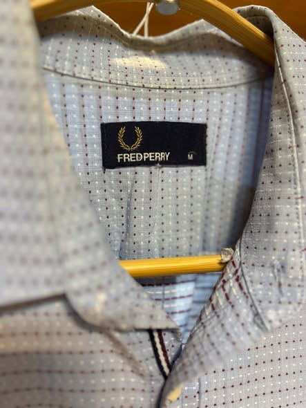 Fred Perry Micro Dot Short-Sleeve Shirt (Light Blue, M)