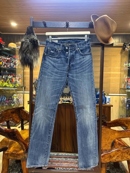 Levi's Premium WaterLess Jeans