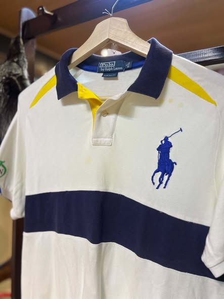 Close-up of Polo Ralph Lauren Big Pony logo and collar
