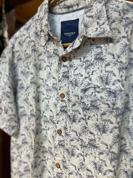 Springfield Floral Short-Sleeve Shirt (Cream, L)